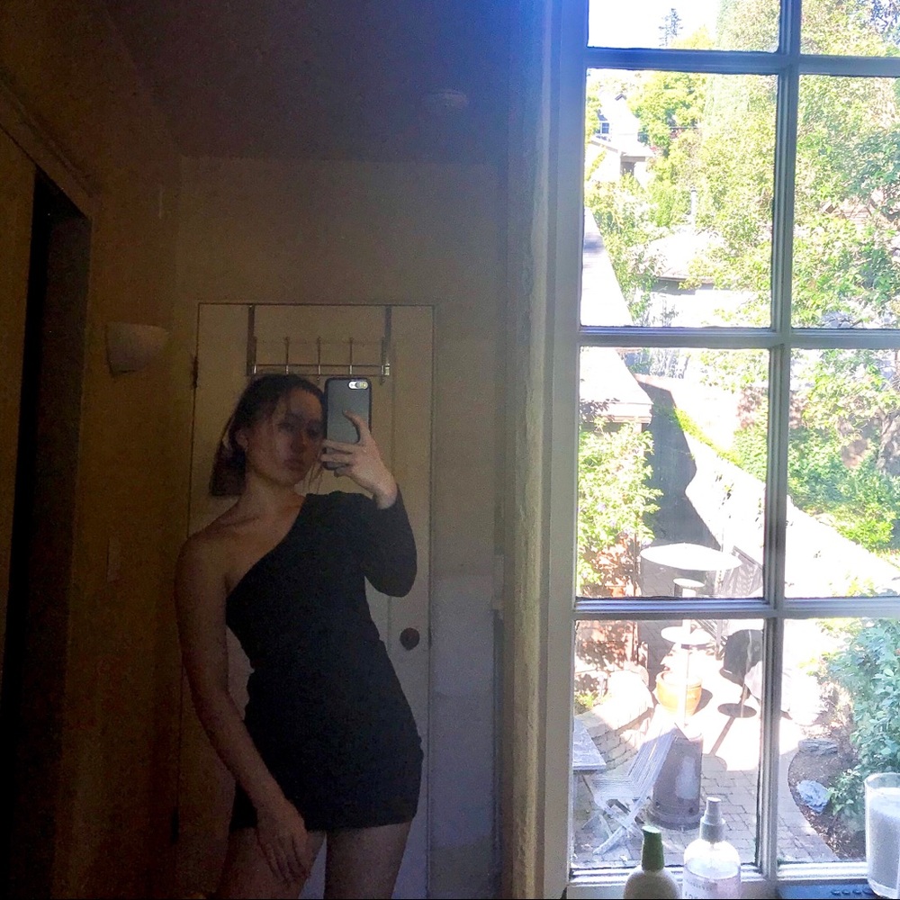 RARE Brandy Melville one shouldered dress